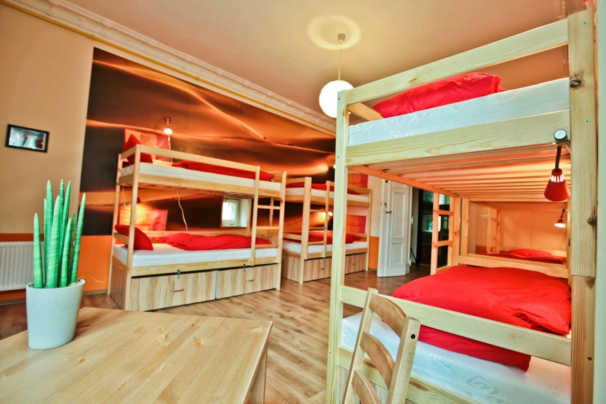 Poco Loco Hostel ポズナン エクステリア 写真